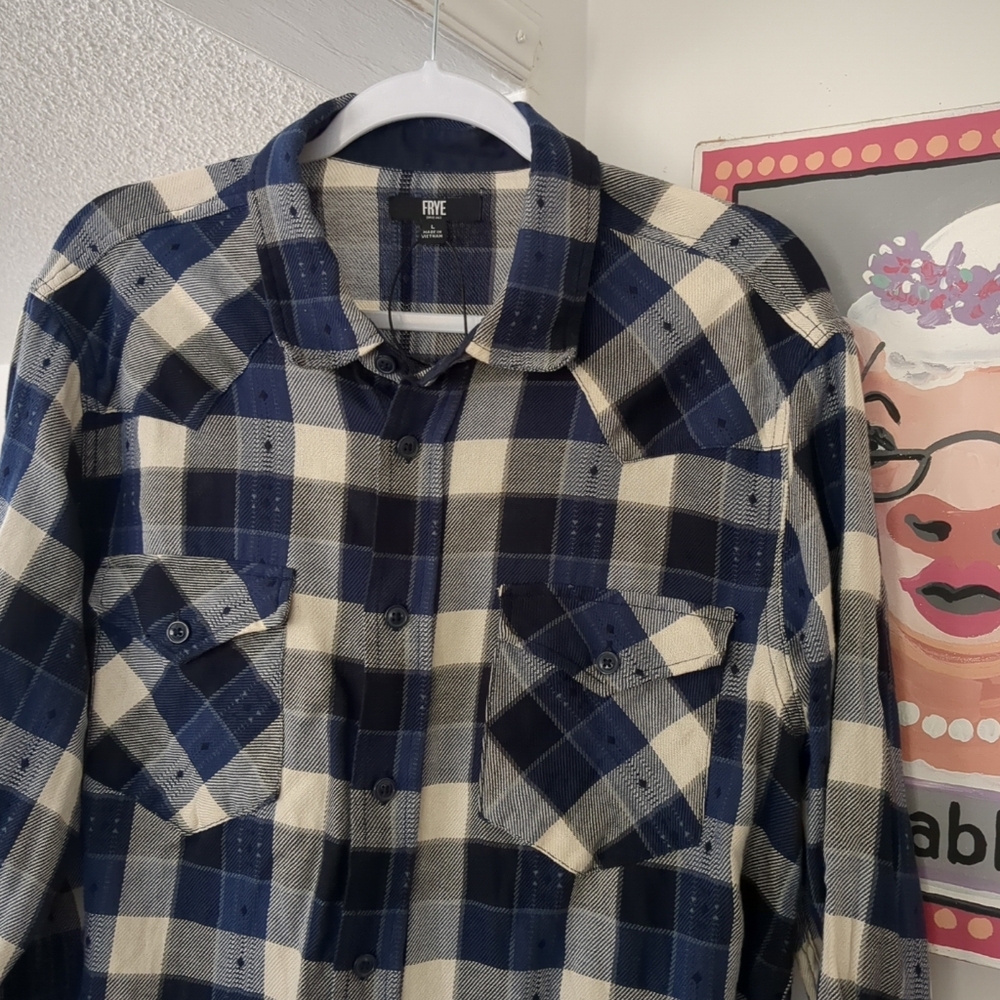 FRYE Flannel Shirt Button Up Men's Large Blue White Buffalo Plaid SOFT Cotton